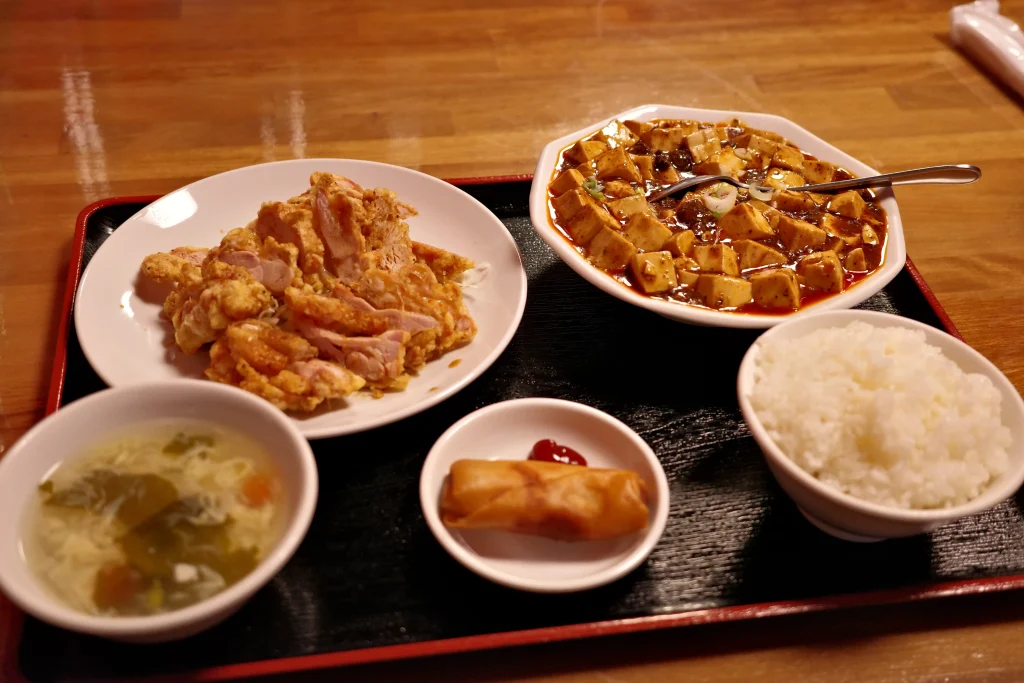 麻婆豆腐・油淋鶏セット