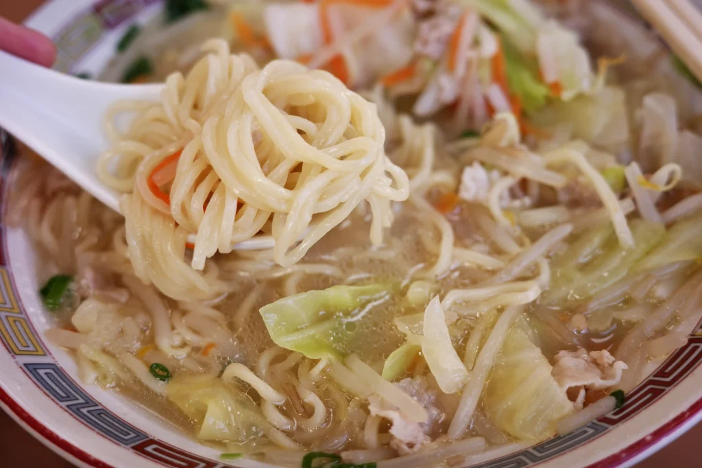 まるいし　ちゃんぽんの麺とスープ